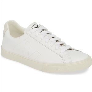 Veja Esplar Sneakers